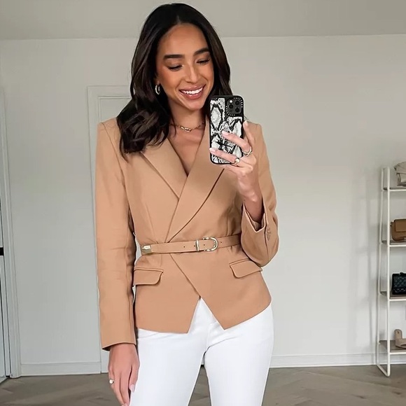 Express single button belted blazer - Picture 5 of 5